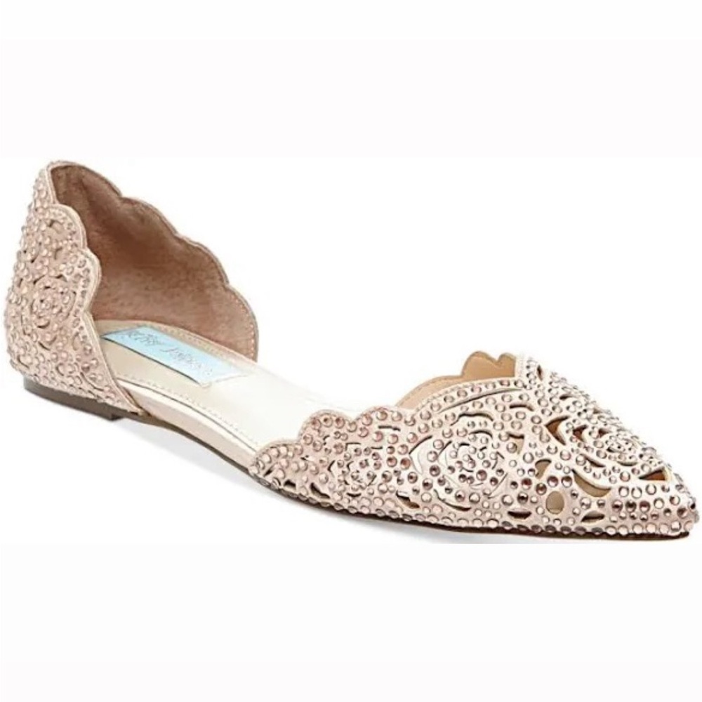 Blue by Betsy Johnson Champagne Sparkly Flats NWT Size 6